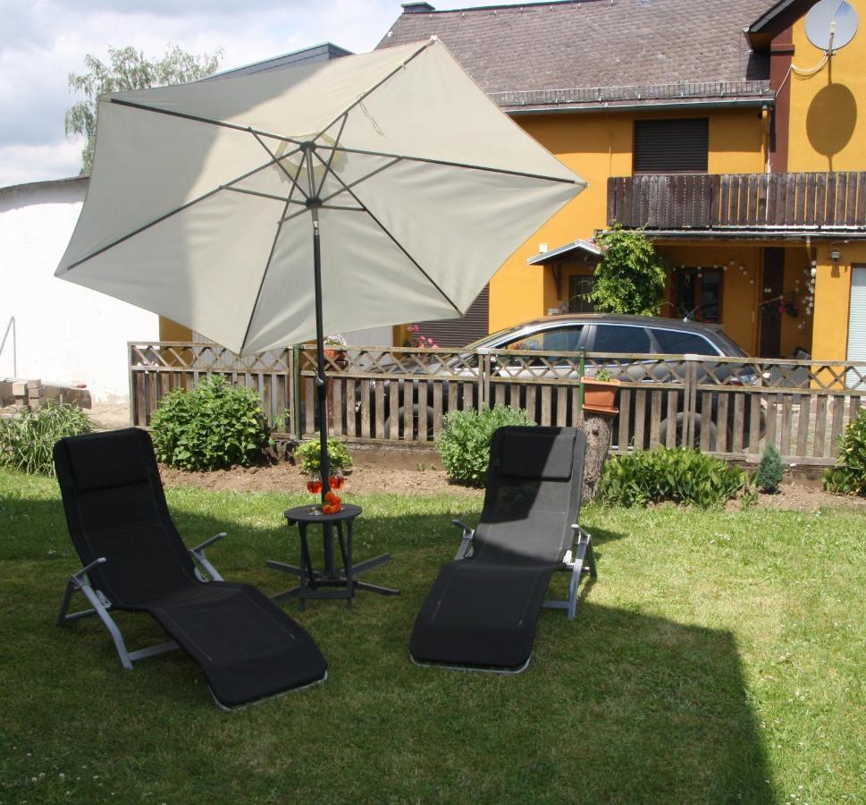 Haus Bella Altendiez Buitenkant foto
